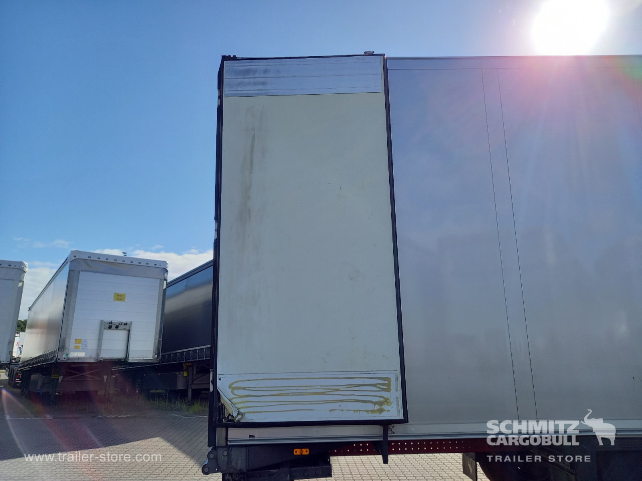 SCHMITZ Auflieger Tiefkühler Multitemp - Ізотермічний напівпричіп: фото 5 SCHMITZ Auflieger Tiefkühler Multitemp - Ізотермічний напівпричіп: фото 5