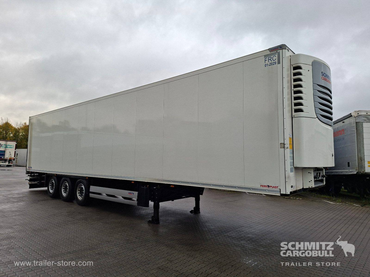 SCHMITZ Auflieger Tiefkühler Standard - Ізотермічний напівпричіп: фото 1 SCHMITZ Auflieger Tiefkühler Standard - Ізотермічний напівпричіп: фото 1