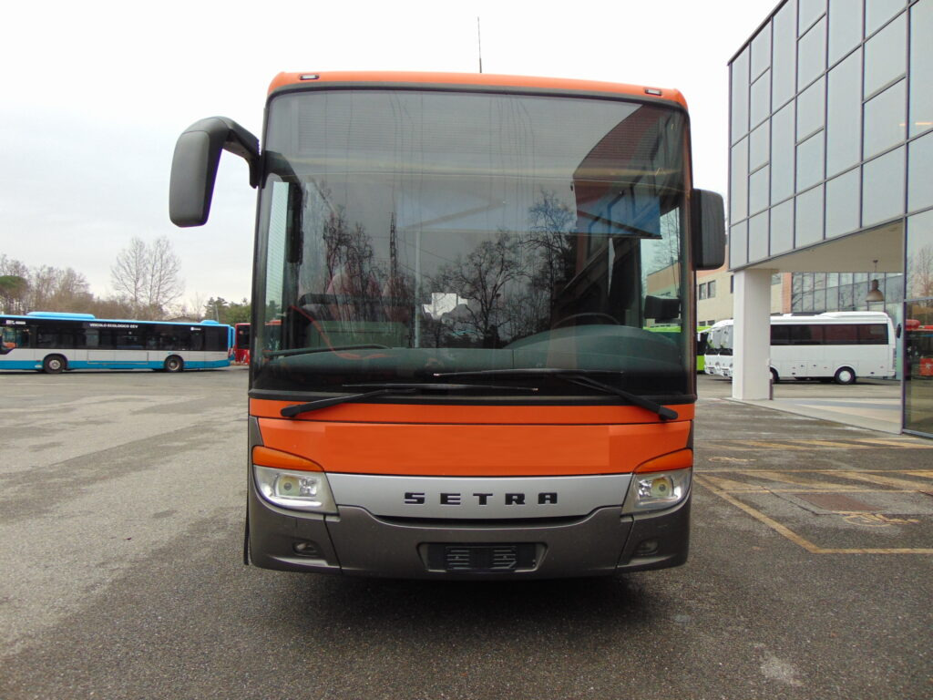 N.1 SETRA S 417 UL – Anno 2009 - Приміський автобус: фото 2 N.1 SETRA S 417 UL – Anno 2009 - Приміський автобус: фото 2