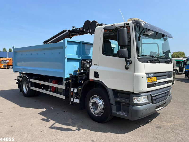 DAF FA 65 CF 250 Hiab 8 Tonmeter laadkraan - Самоскид вантажівка, Вантажівка з маніпулятором: фото 4 DAF FA 65 CF 250 Hiab 8 Tonmeter laadkraan - Самоскид вантажівка, Вантажівка з маніпулятором: фото 4