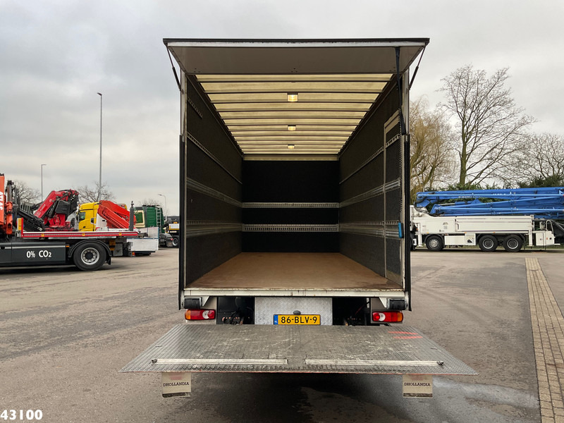DAF FA LF 210 Euro 6 with DHollandia taillift - Вантажівка з закритим кузовом: фото 4 DAF FA LF 210 Euro 6 with DHollandia taillift - Вантажівка з закритим кузовом: фото 4