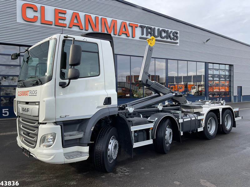 DAF FAC CF 370 8x2 NIEUWE Hyvalift 26 Ton haakarmsysteem!! Just 177.485 km! - Гаковий мультиліфт вантажівка: фото 1 DAF FAC CF 370 8x2 NIEUWE Hyvalift 26 Ton haakarmsysteem!! Just 177.485 km! - Гаковий мультиліфт вантажівка: фото 1