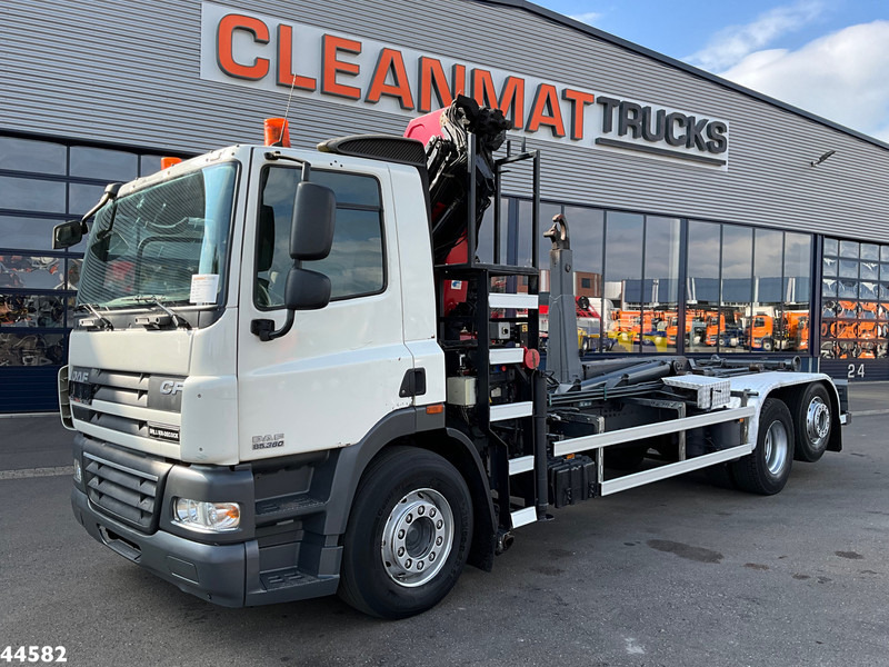 DAF FAN 85 CF 360 HMF 20 Tonmeter laadkraan - Гаковий мультиліфт вантажівка, Вантажівка з маніпулятором: фото 2 DAF FAN 85 CF 360 HMF 20 Tonmeter laadkraan - Гаковий мультиліфт вантажівка, Вантажівка з маніпулятором: фото 2