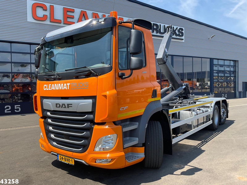 DAF FAN CF 430 VDL 21 Ton haakarmsysteem - Гаковий мультиліфт вантажівка: фото 1 DAF FAN CF 430 VDL 21 Ton haakarmsysteem - Гаковий мультиліфт вантажівка: фото 1