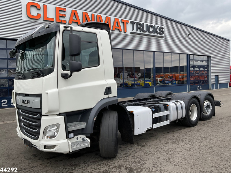 DAF FAN CF 450 Euro 6 Chassis Cabine - Вантажівка шасі: фото 1 DAF FAN CF 450 Euro 6 Chassis Cabine - Вантажівка шасі: фото 1