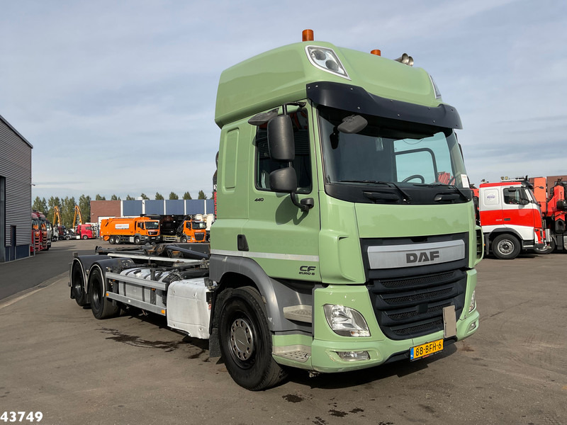 DAF FAS CF 440 Euro 6 Hiab 21 Ton haakarmsysteem - Гаковий мультиліфт вантажівка: фото 3 DAF FAS CF 440 Euro 6 Hiab 21 Ton haakarmsysteem - Гаковий мультиліфт вантажівка: фото 3