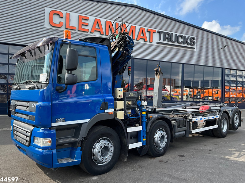 DAF FAX 85 CF 360 8x2 Euro 5 Hiab 16 Tonmeter laadkraan - Гаковий мультиліфт вантажівка, Вантажівка з маніпулятором: фото 2 DAF FAX 85 CF 360 8x2 Euro 5 Hiab 16 Tonmeter laadkraan - Гаковий мультиліфт вантажівка, Вантажівка з маніпулятором: фото 2