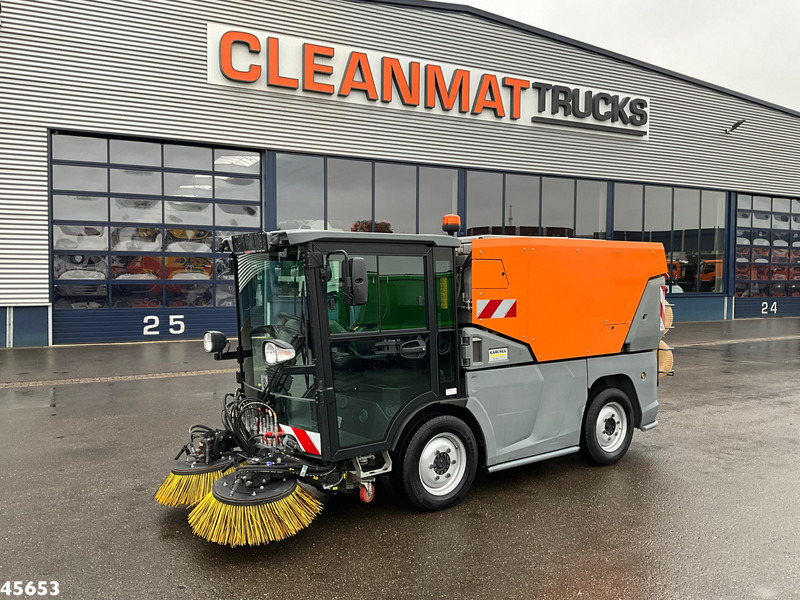 Kärcher MC 250 Just 16.579 km! - Підмітально-прибиральна машина: фото 2 Kärcher MC 250 Just 16.579 km! - Підмітально-прибиральна машина: фото 2