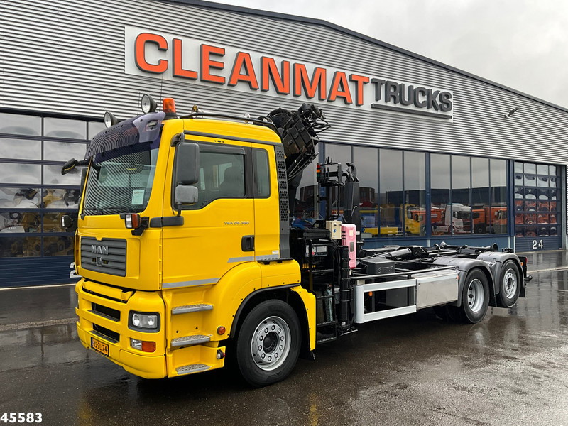 MAN TGA 26.360 Hiab 16 Tonmeter laadkraan - Гаковий мультиліфт вантажівка, Вантажівка з маніпулятором: фото 2 MAN TGA 26.360 Hiab 16 Tonmeter laadkraan - Гаковий мультиліфт вантажівка, Вантажівка з маніпулятором: фото 2