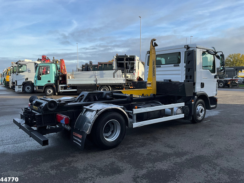 MAN TGL 12.250 Palfinger haakarmsysteem - Гаковий мультиліфт вантажівка: фото 5 MAN TGL 12.250 Palfinger haakarmsysteem - Гаковий мультиліфт вантажівка: фото 5
