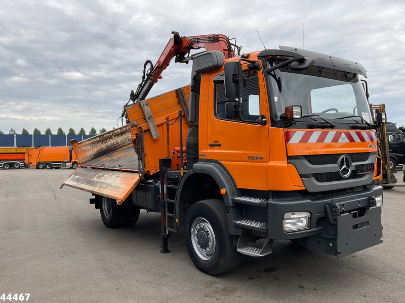 Mercedes-Benz 1829 AK 4x4 Atlas 8,5 Tonmeter laadkraan Manual Full steel - Самоскид вантажівка, Вантажівка з маніпулятором: фото 5 Mercedes-Benz 1829 AK 4x4 Atlas 8,5 Tonmeter laadkraan Manual Full steel - Самоскид вантажівка, Вантажівка з маніпулятором: фото 5