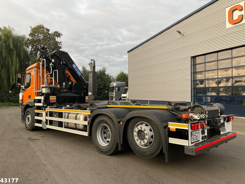 Mercedes-Benz Actros 2643 Euro 6 HMF 23 Tonmeter laadkraan - Гаковий мультиліфт вантажівка, Вантажівка з маніпулятором: фото 4 Mercedes-Benz Actros 2643 Euro 6 HMF 23 Tonmeter laadkraan - Гаковий мультиліфт вантажівка, Вантажівка з маніпулятором: фото 4