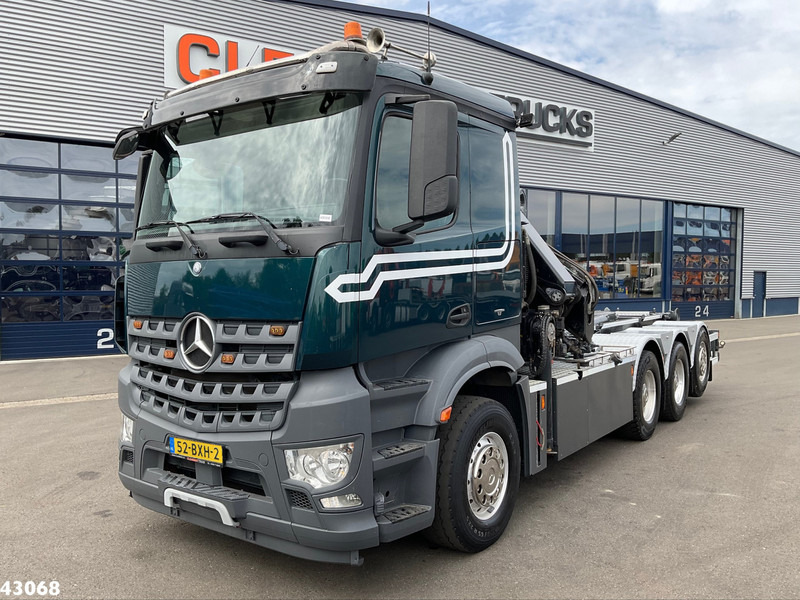 Mercedes-Benz Arocs 3251 8x4 Euro 6 Hiab 28 Tonmeter laadkraan - Гаковий мультиліфт вантажівка, Вантажівка з маніпулятором: фото 2 Mercedes-Benz Arocs 3251 8x4 Euro 6 Hiab 28 Tonmeter laadkraan - Гаковий мультиліфт вантажівка, Вантажівка з маніпулятором: фото 2