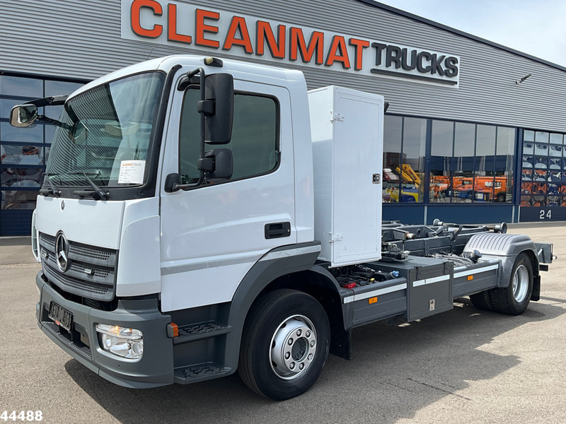 Mercedes-Benz Atego 1218 Euro 6 Manual 7 Ton haakarmsysteem - Гаковий мультиліфт вантажівка: фото 2 Mercedes-Benz Atego 1218 Euro 6 Manual 7 Ton haakarmsysteem - Гаковий мультиліфт вантажівка: фото 2