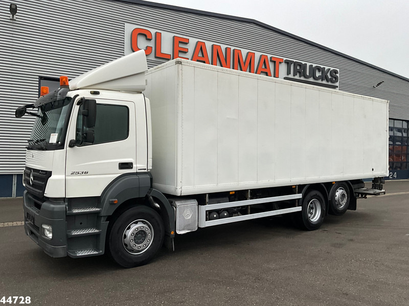 Mercedes-Benz Axor 2636 6x2 Dhollandia laadklep Just 265.901 km! - Вантажівка з закритим кузовом: фото 3 Mercedes-Benz Axor 2636 6x2 Dhollandia laadklep Just 265.901 km! - Вантажівка з закритим кузовом: фото 3