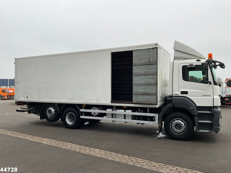 Mercedes-Benz Axor 2636 6x2 Dhollandia laadklep Just 265.901 km! - Вантажівка з закритим кузовом: фото 5 Mercedes-Benz Axor 2636 6x2 Dhollandia laadklep Just 265.901 km! - Вантажівка з закритим кузовом: фото 5