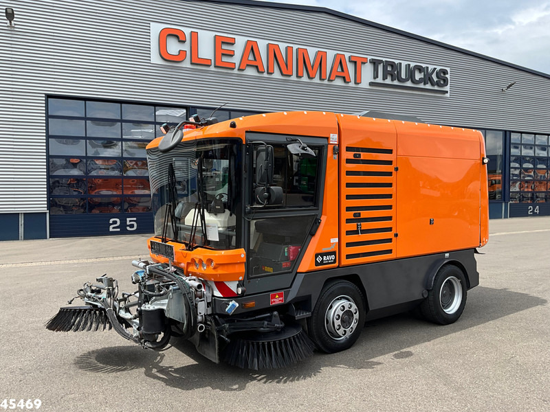 Ravo 5-Serie 560 with 3-rd brush - Підмітально-прибиральна машина: фото 5 Ravo 5-Serie 560 with 3-rd brush - Підмітально-прибиральна машина: фото 5