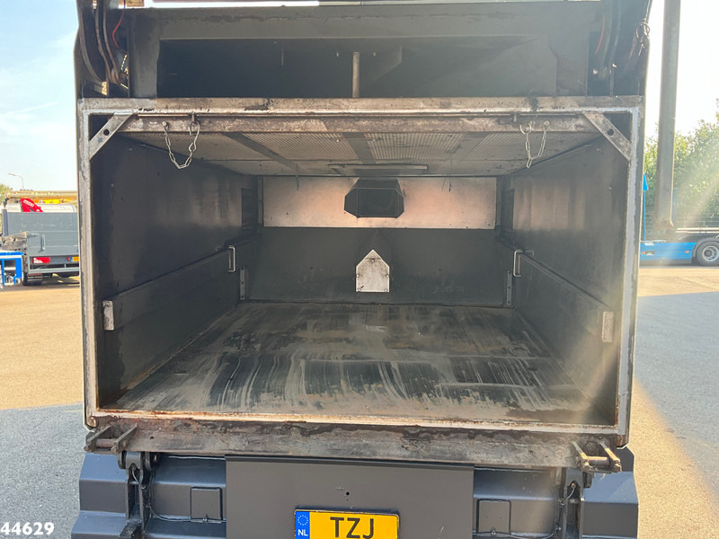 Підмітально-прибиральна машина Ravo 540 CD Euro 6 with 3-rd brush: фото 8 Підмітально-прибиральна машина Ravo 540 CD Euro 6 with 3-rd brush: фото 8