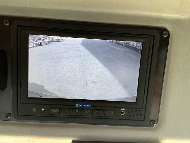 Підмітально-прибиральна машина Ravo 540 CD Euro 6 with 3-rd brush: фото 16 Підмітально-прибиральна машина Ravo 540 CD Euro 6 with 3-rd brush: фото 16