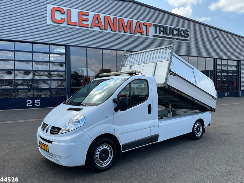 Renault Trafic 2.0 dCi Veeg-vuil kipper - Сміттєвози: фото 1 Renault Trafic 2.0 dCi Veeg-vuil kipper - Сміттєвози: фото 1