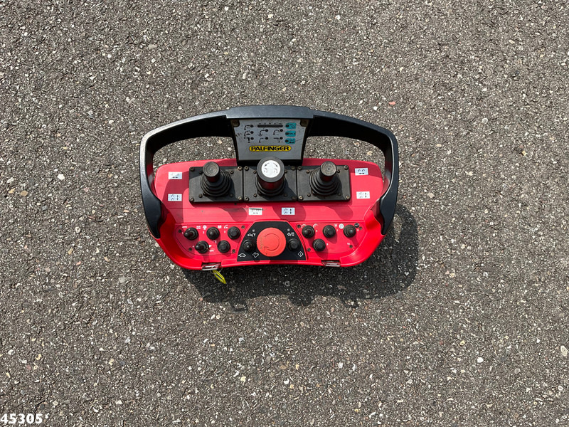 Вантажівка з маніпулятором Scania R 420 8x2 manual Palfinger 85 Tonmeter laadkraan + Fly-Jib: фото 12 Вантажівка з маніпулятором Scania R 420 8x2 manual Palfinger 85 Tonmeter laadkraan + Fly-Jib: фото 12