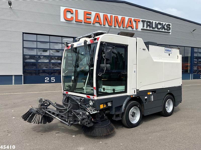 Schmidt Cleango 500 Compact Euro 6 with 3-rd brush - Підмітально-прибиральна машина: фото 2 Schmidt Cleango 500 Compact Euro 6 with 3-rd brush - Підмітально-прибиральна машина: фото 2