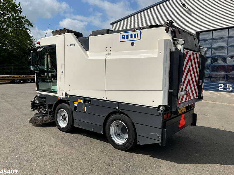 Schmidt Cleango 500 Compact Euro 6 with 3-rd brush - Підмітально-прибиральна машина: фото 4 Schmidt Cleango 500 Compact Euro 6 with 3-rd brush - Підмітально-прибиральна машина: фото 4