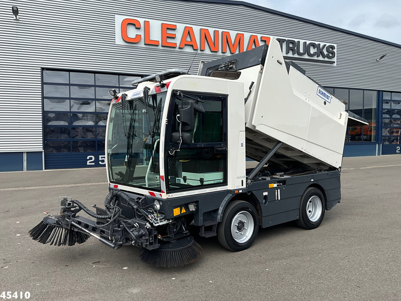 Schmidt Cleango 500 Compact Euro 6 with 3-rd brush - Підмітально-прибиральна машина: фото 1 Schmidt Cleango 500 Compact Euro 6 with 3-rd brush - Підмітально-прибиральна машина: фото 1