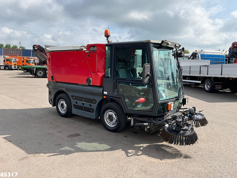 Schmidt Compact 200 - Підмітально-прибиральна машина: фото 5 Schmidt Compact 200 - Підмітально-прибиральна машина: фото 5