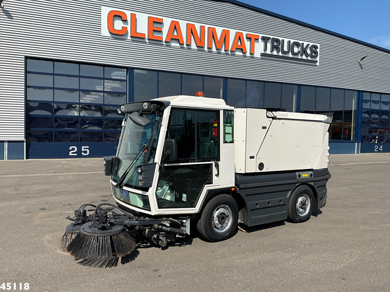 Schmidt Swingo Compact 200 Euro 6 - Підмітально-прибиральна машина: фото 3 Schmidt Swingo Compact 200 Euro 6 - Підмітально-прибиральна машина: фото 3