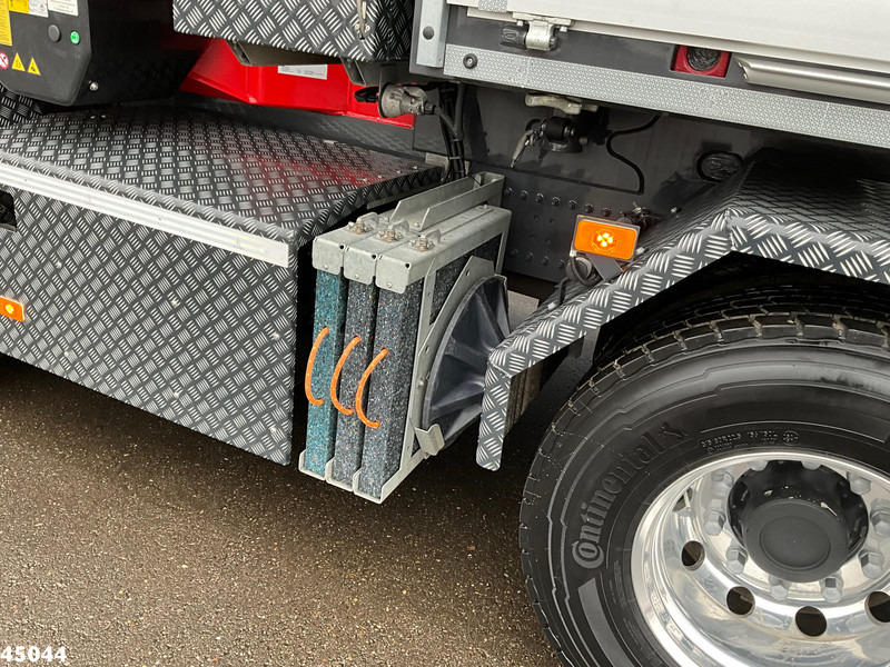 Тягач Volvo FH 540 8x2 Fassi 145 Tonmeter laadkraan + Fly-JIb Just 7.187 Km! Demo voertuig!: фото 15