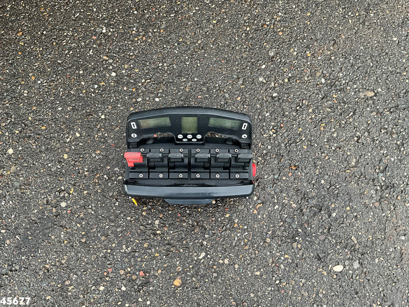 Сміттєвози Volvo FE 280 Euro 6 Hiab 21 Tonmeter laadkraan Just 160.604 Km!: фото 10 Сміттєвози Volvo FE 280 Euro 6 Hiab 21 Tonmeter laadkraan Just 160.604 Km!: фото 10