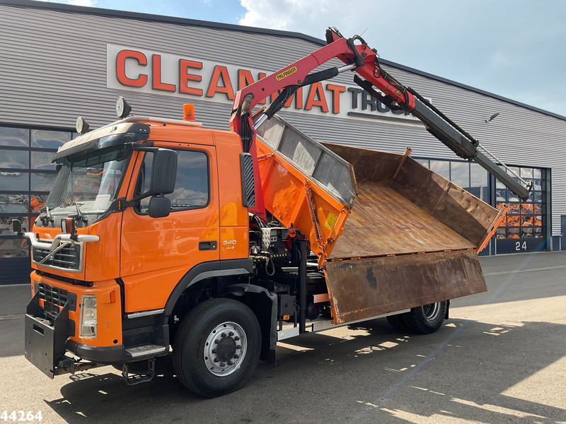 Volvo FM 340 4x4 Palfinger 10 Tonmeter laadkraan Manual Full steel - Самоскид вантажівка, Вантажівка з маніпулятором: фото 1 Volvo FM 340 4x4 Palfinger 10 Tonmeter laadkraan Manual Full steel - Самоскид вантажівка, Вантажівка з маніпулятором: фото 1