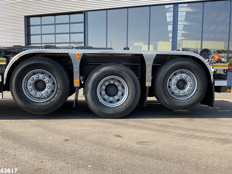 Гаковий мультиліфт вантажівка, Вантажівка з маніпулятором Volvo FM 420 8x2 HMF 28 Tonmeter laadkraan: фото 8