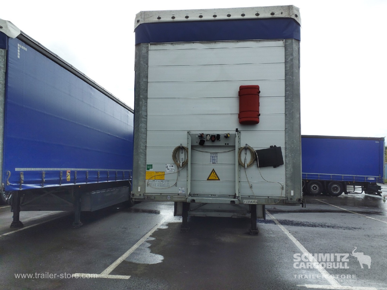SCHMITZ Curtainsider Standard - Тентований напівпричіп: фото 2 SCHMITZ Curtainsider Standard - Тентований напівпричіп: фото 2