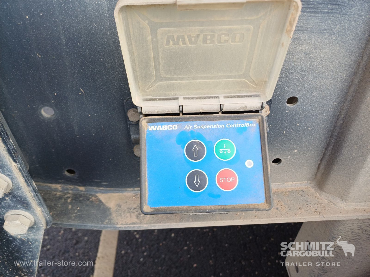 LANGENDORF Auflieger Kipper Stahlrundmulde 24m³ - Самоскид напівпричіп: фото 4 LANGENDORF Auflieger Kipper Stahlrundmulde 24m³ - Самоскид напівпричіп: фото 4