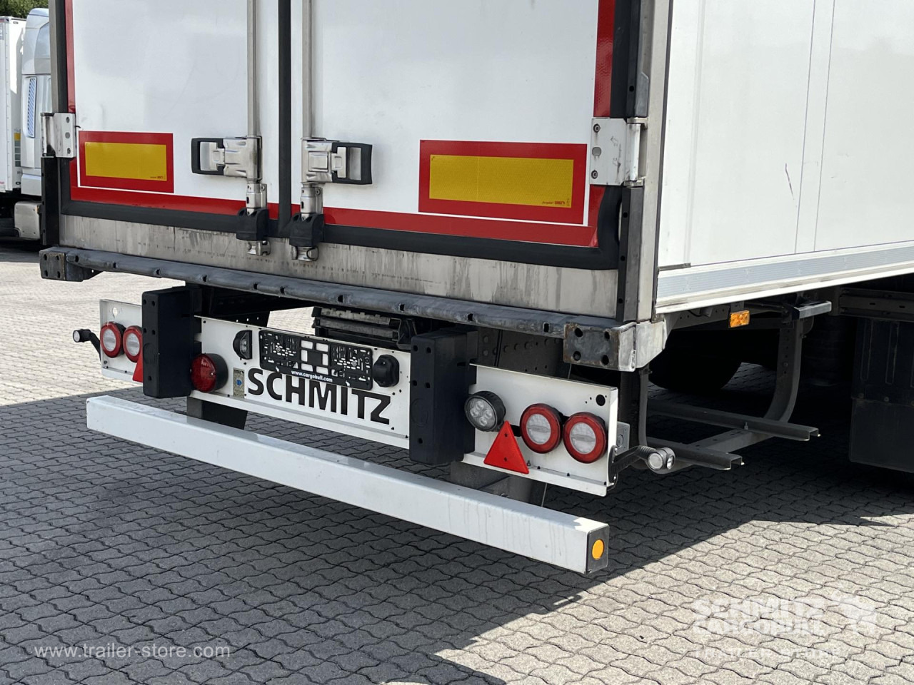 SCHMITZ Auflieger Tiefkühler Standard Double deck - Ізотермічний напівпричіп: фото 3 SCHMITZ Auflieger Tiefkühler Standard Double deck - Ізотермічний напівпричіп: фото 3