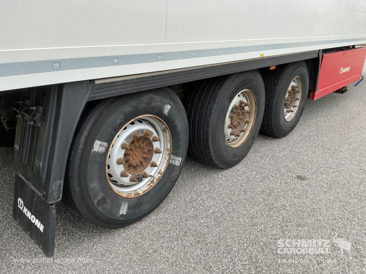 KRONE Reefer Standard - Ізотермічний напівпричіп: фото 3 KRONE Reefer Standard - Ізотермічний напівпричіп: фото 3