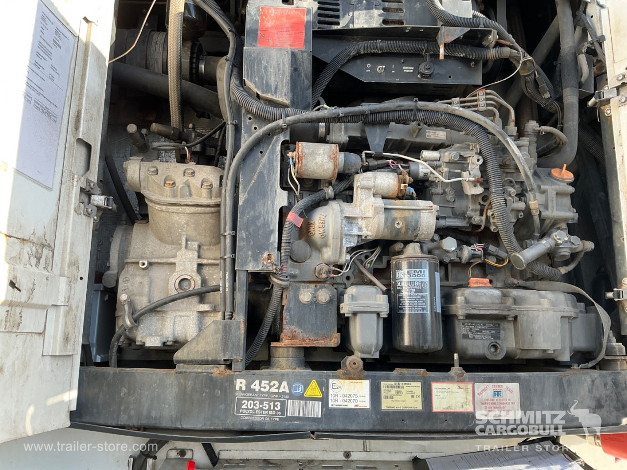 KRONE Reefer Standard - Ізотермічний напівпричіп: фото 2 KRONE Reefer Standard - Ізотермічний напівпричіп: фото 2