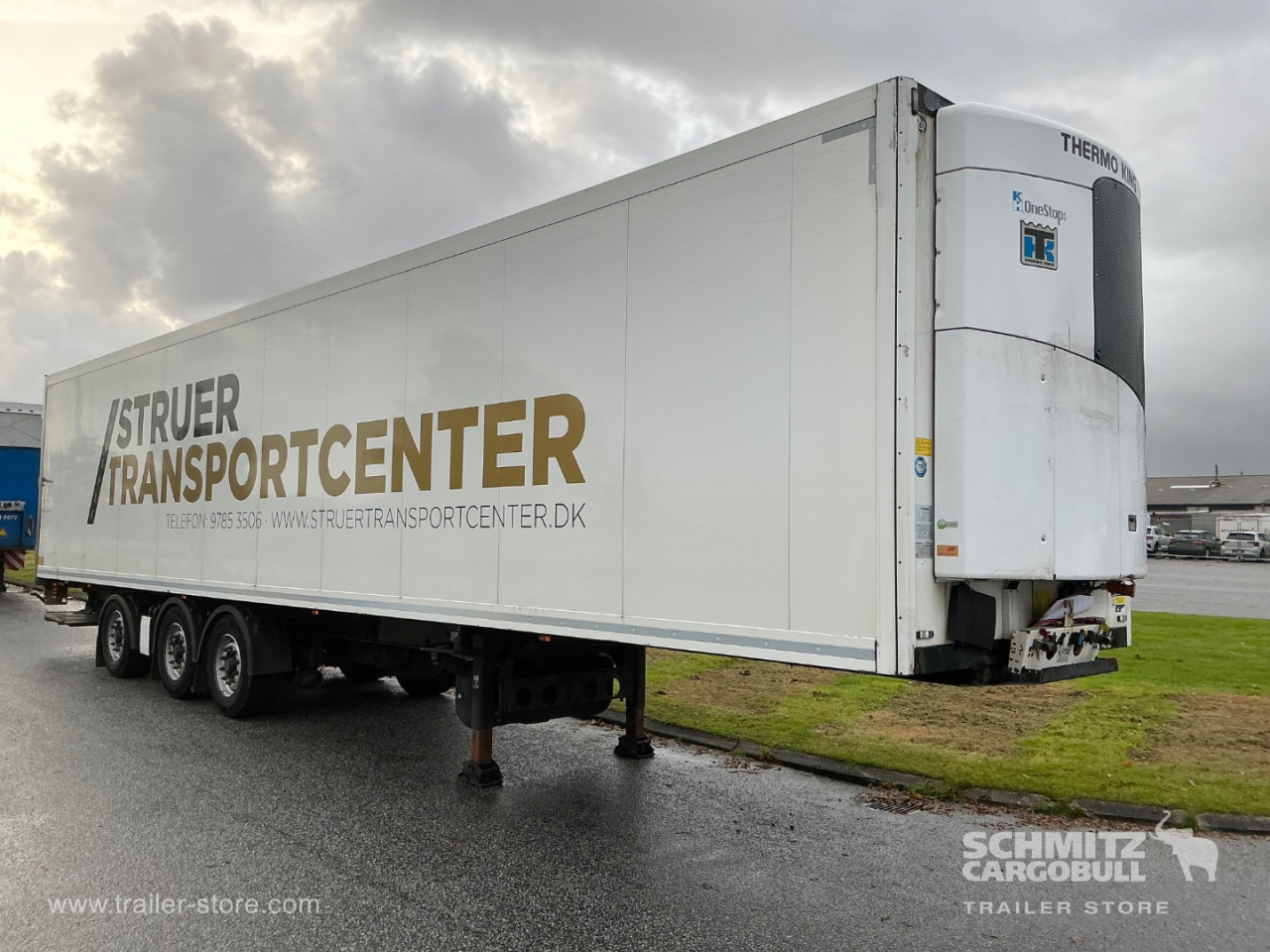 KRONE Reefer Standard Taillift - Ізотермічний напівпричіп: фото 1 KRONE Reefer Standard Taillift - Ізотермічний напівпричіп: фото 1