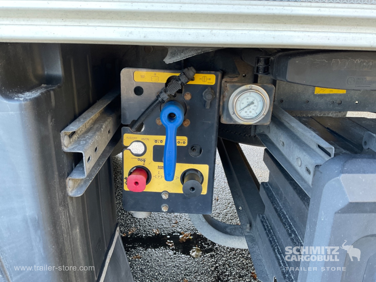 SCHMITZ Reefer Standard Double deck - Ізотермічний напівпричіп: фото 3 SCHMITZ Reefer Standard Double deck - Ізотермічний напівпричіп: фото 3