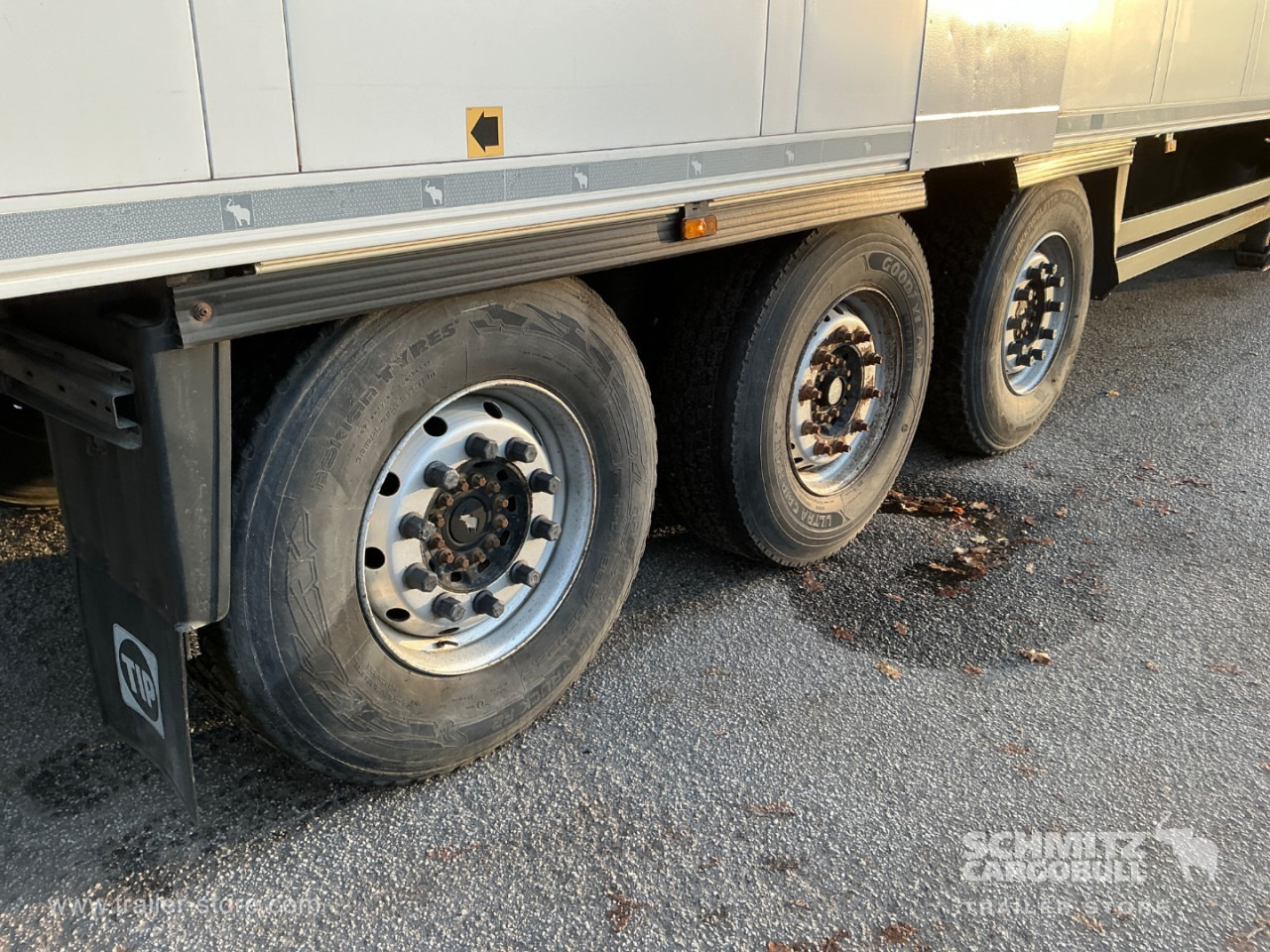 SCHMITZ Reefer Standard Double deck - Ізотермічний напівпричіп: фото 3 SCHMITZ Reefer Standard Double deck - Ізотермічний напівпричіп: фото 3