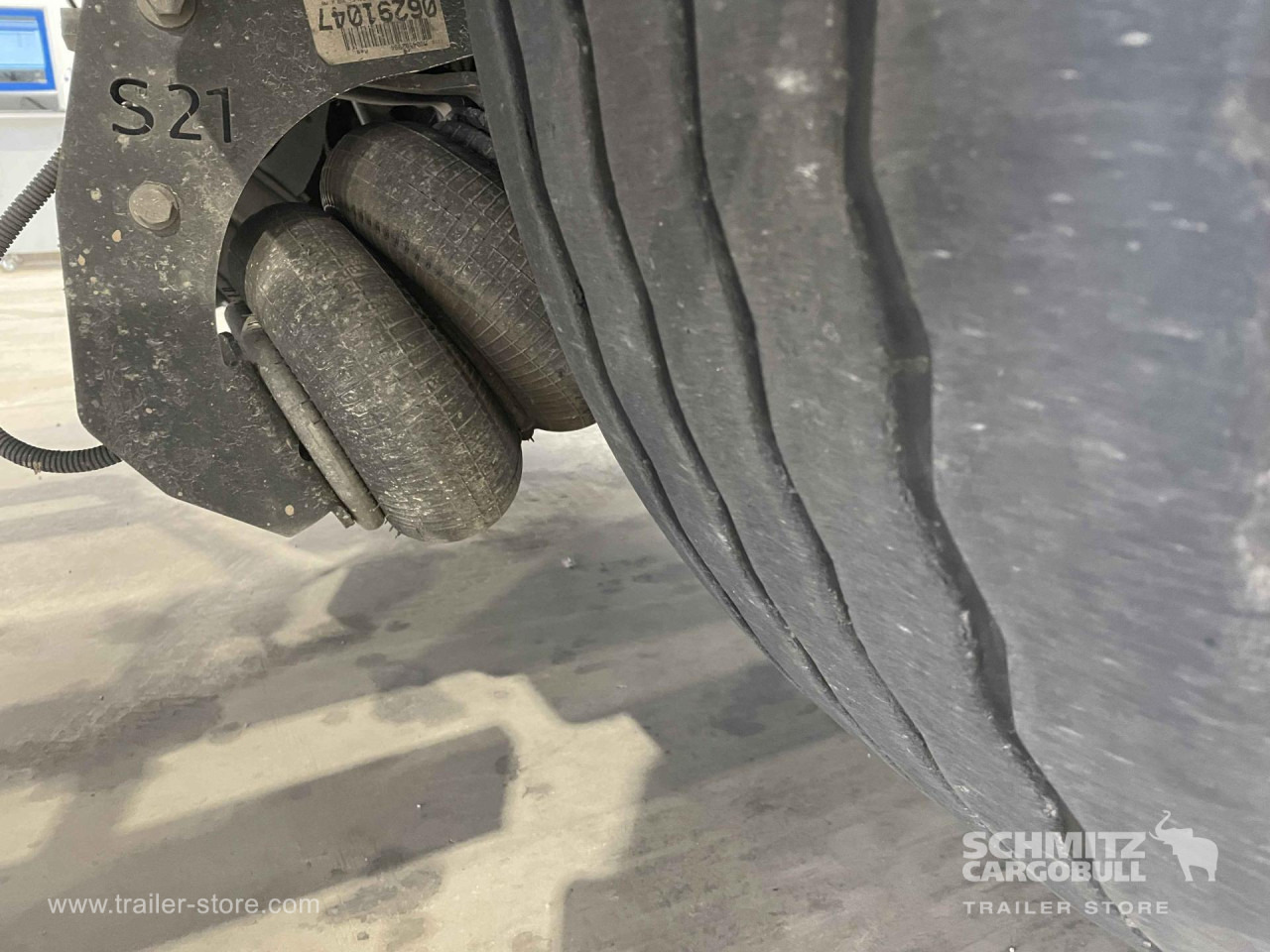 LECI TRAILER Semiremolque Lona Standard - Тентований напівпричіп: фото 3 LECI TRAILER Semiremolque Lona Standard - Тентований напівпричіп: фото 3