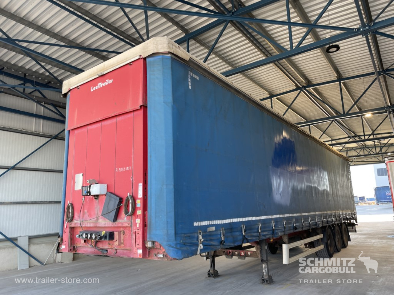 LECIñENA Semiremolque Lona Standard - Тентований напівпричіп: фото 5 LECIñENA Semiremolque Lona Standard - Тентований напівпричіп: фото 5