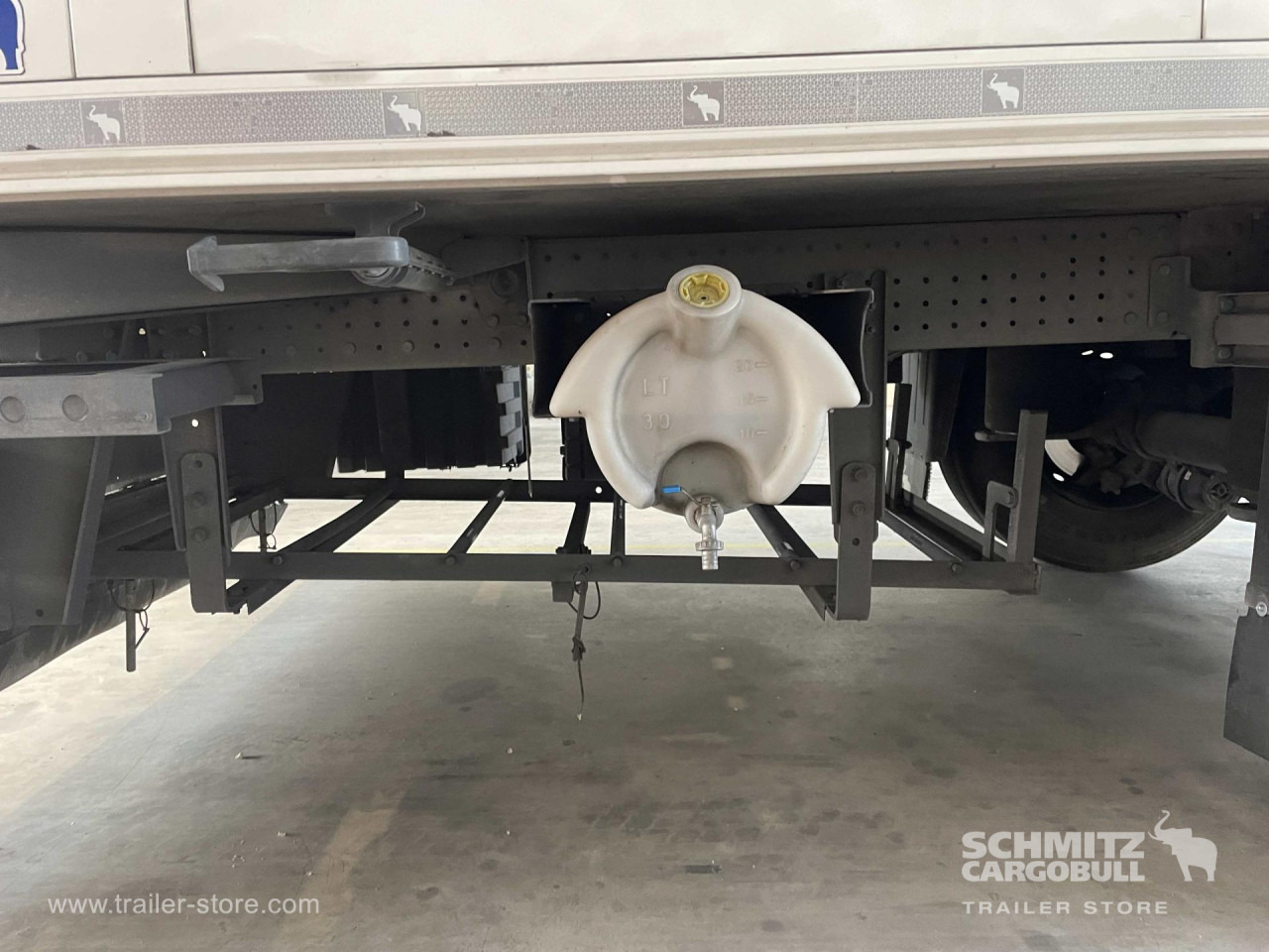 SCHMITZ Semiremolque Frigo Standard - Ізотермічний напівпричіп: фото 2 SCHMITZ Semiremolque Frigo Standard - Ізотермічний напівпричіп: фото 2