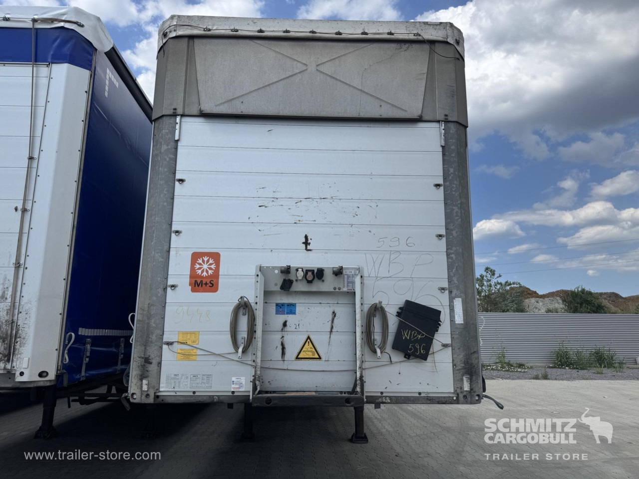 SCHMITZ Curtainsider Mega - Тентований напівпричіп: фото 5 SCHMITZ Curtainsider Mega - Тентований напівпричіп: фото 5