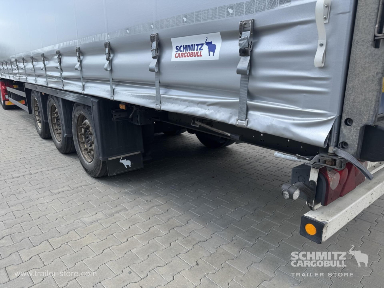 Тентований напівпричіп SCHMITZ Curtainsider Mega: фото 13