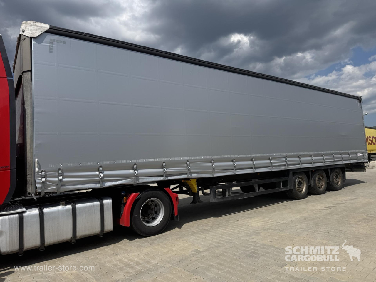Тентований напівпричіп SCHMITZ Curtainsider Mega: фото 7