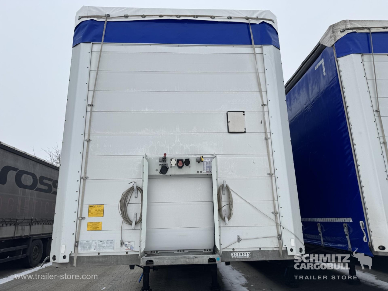 SCHMITZ Curtainsider Standard - Тентований напівпричіп: фото 3 SCHMITZ Curtainsider Standard - Тентований напівпричіп: фото 3