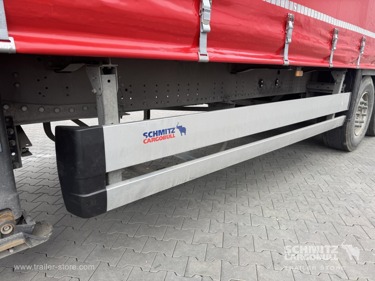 SCHMITZ Curtainsider Standard - Тентований напівпричіп: фото 3 SCHMITZ Curtainsider Standard - Тентований напівпричіп: фото 3